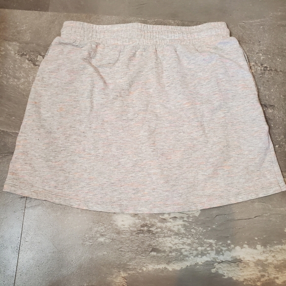 Lilly Pulitzer Zia mini skirt. Heathered grey space dyed, orange, pink. Size XS - Picture 5 of 12